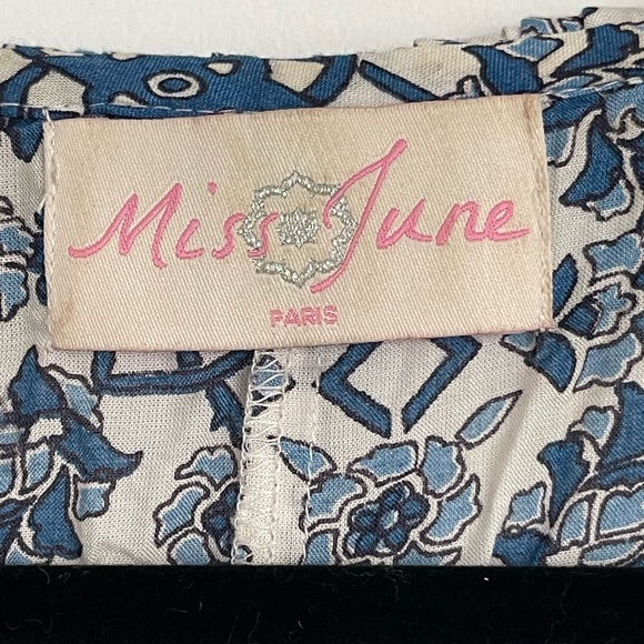 Miss June - Picture 4 of 10